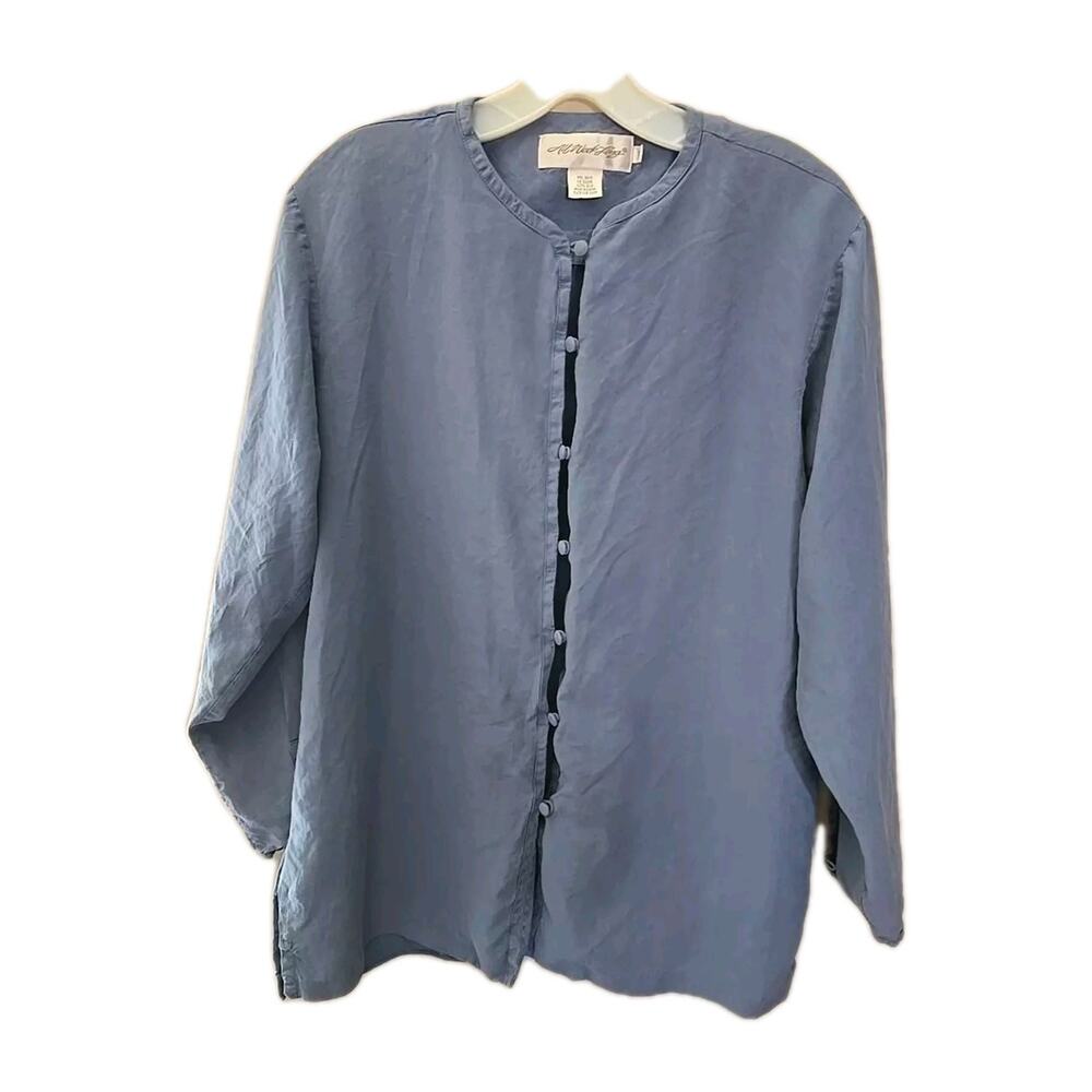 All Week Long Blue Silk‎ Loop Button Front Long Sleeve Casual Top Womans Size 10